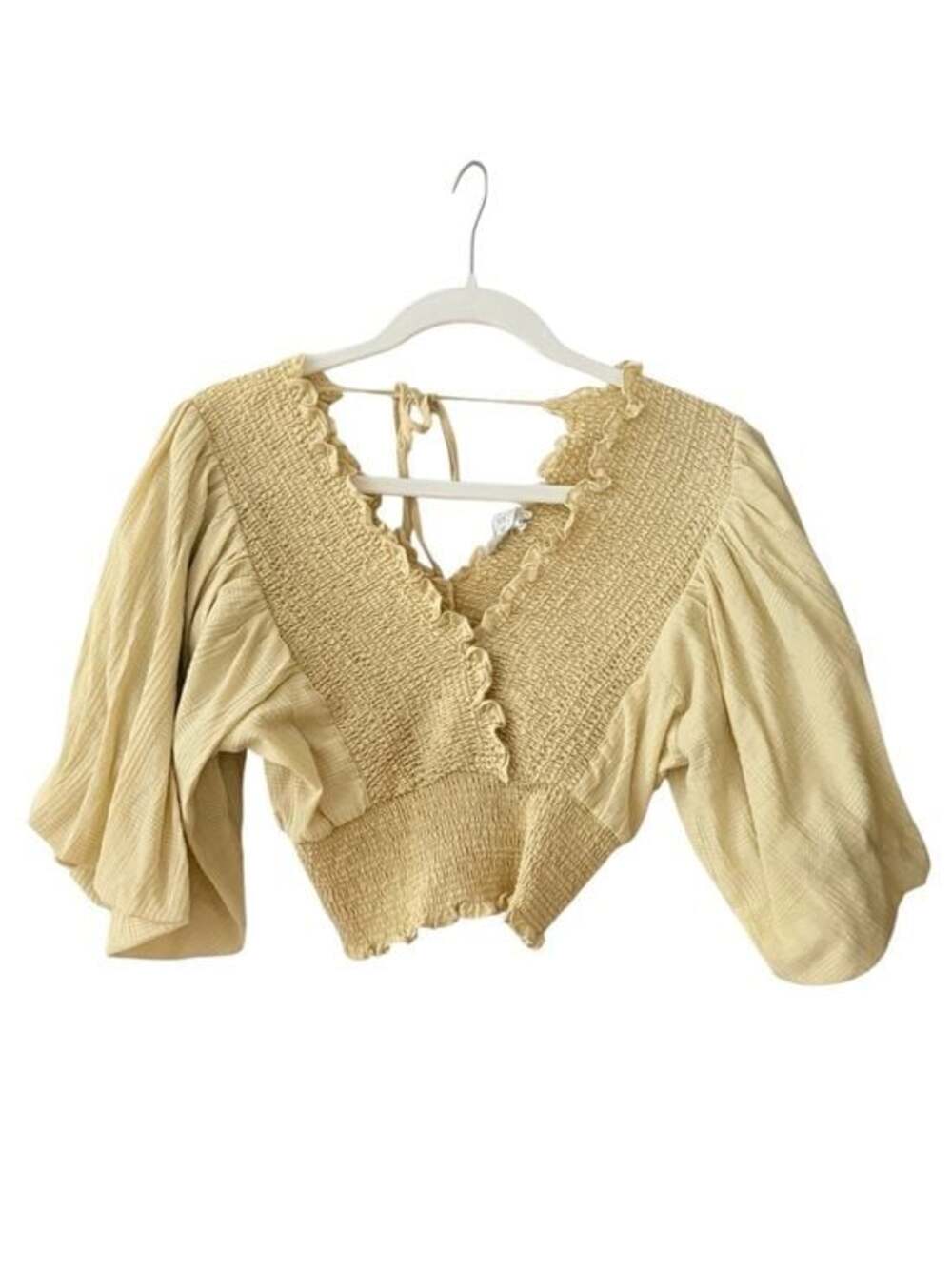 ASTR Smocked V‑Neck Puff Sleeve Crop Top Gold Size M